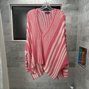 Wooden Ships women’s size medium/large lightweight pink white stripe knit